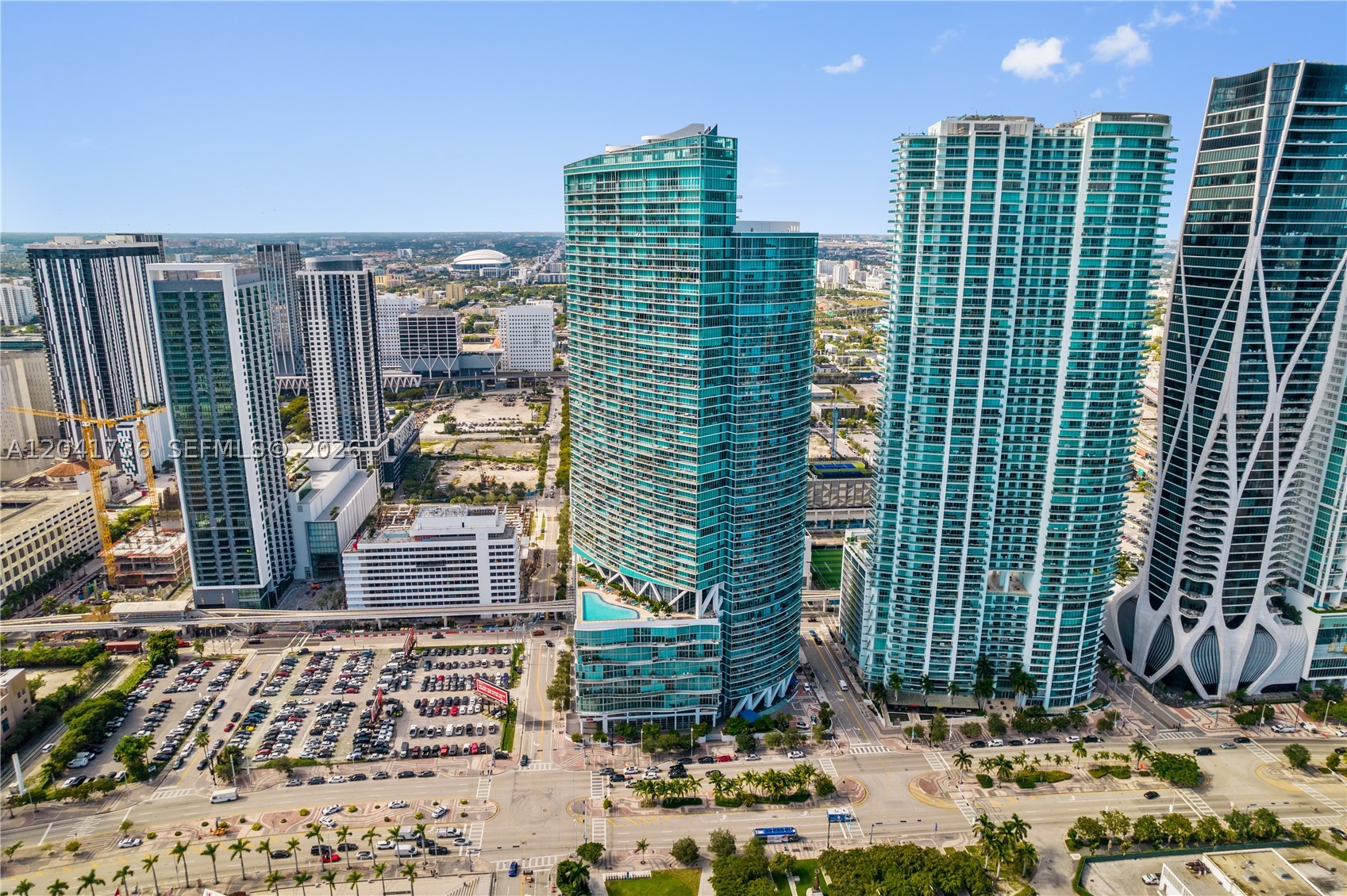 MARINABLUE CONDO - Residential