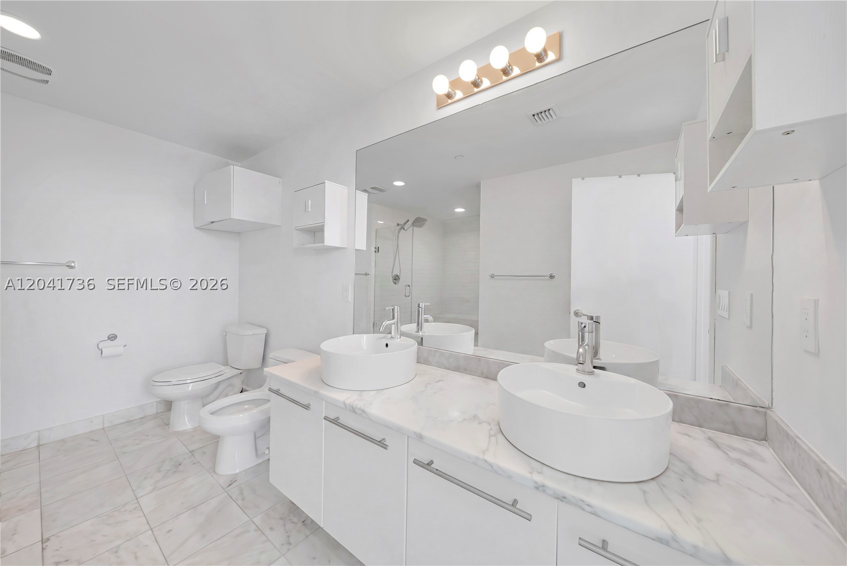MARINABLUE CONDO - Residential