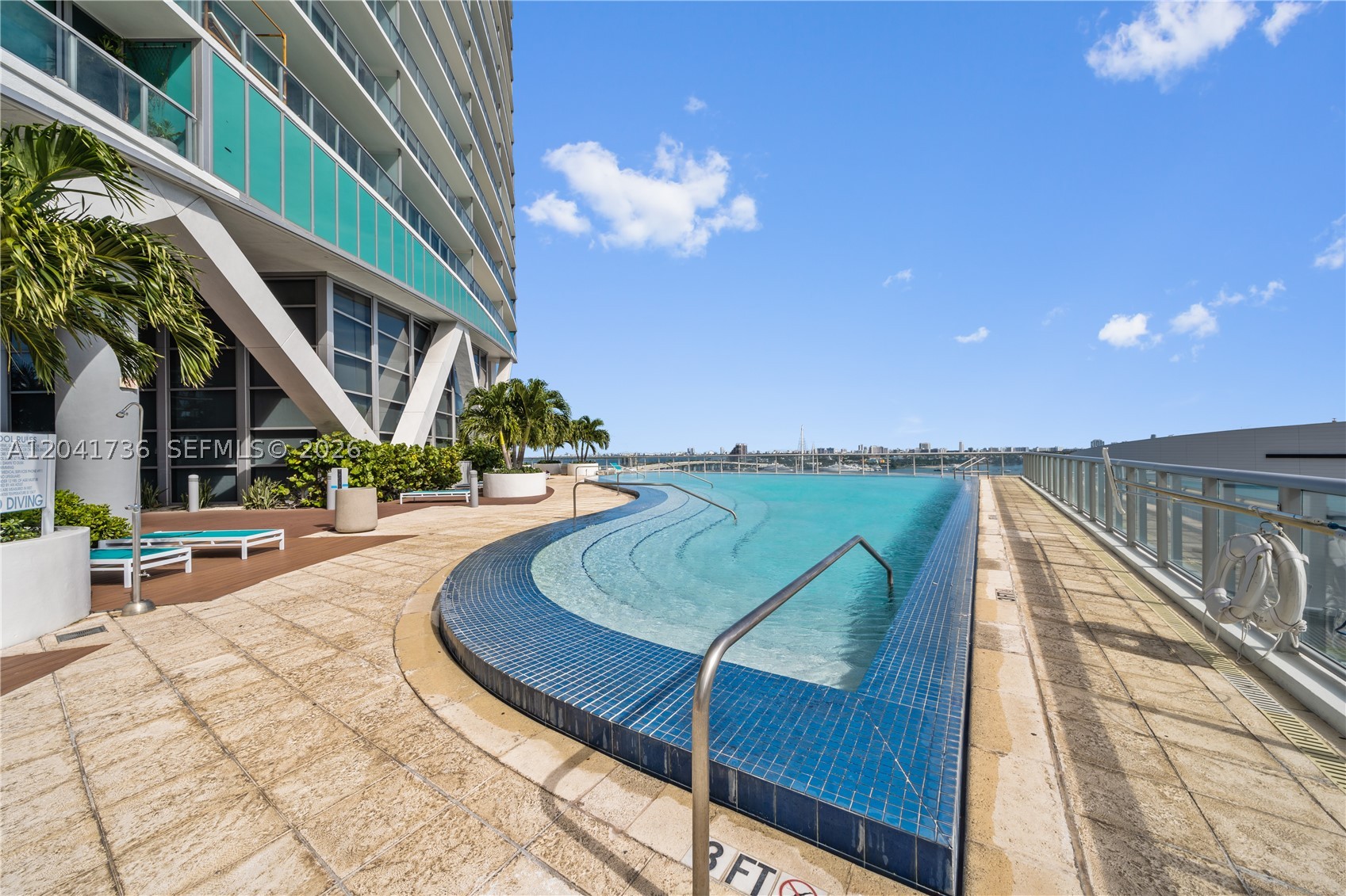 MARINABLUE CONDO - Residential