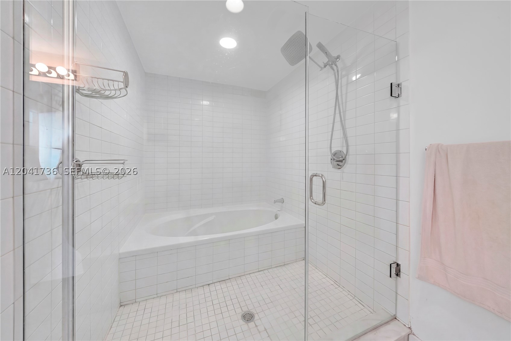 MARINABLUE CONDO - Residential