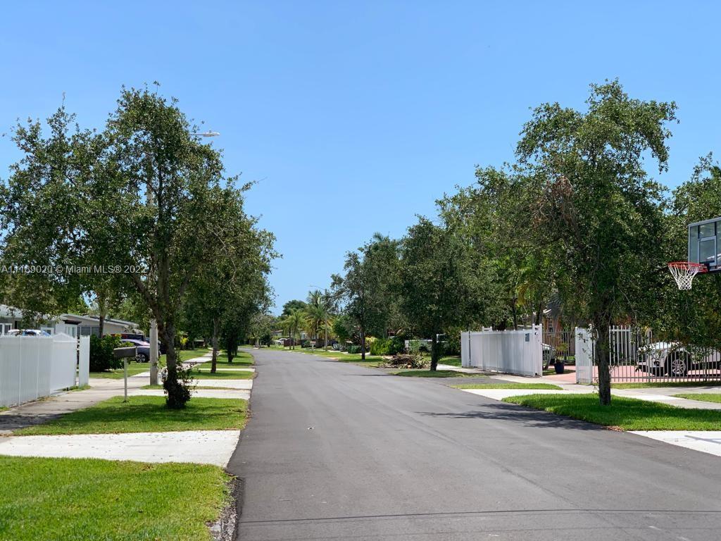 CUTLER RIDGE SEC 3 - Residential