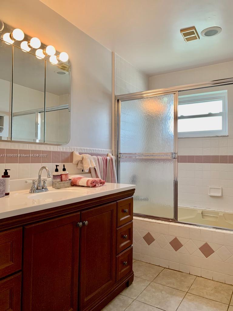 CUTLER RIDGE SEC 3 - Residential