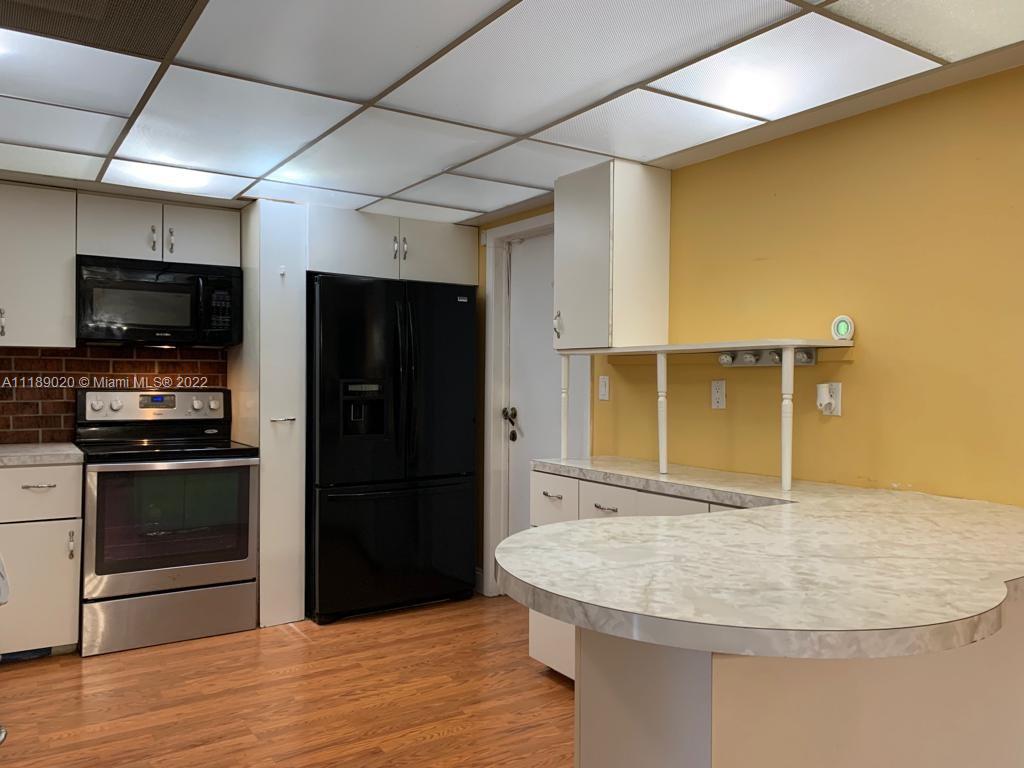CUTLER RIDGE SEC 3 - Residential