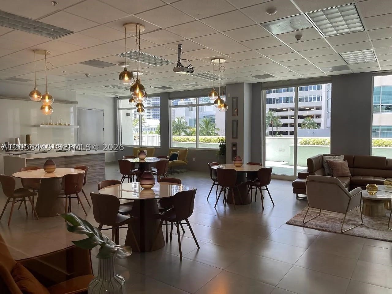THE CLUB AT BRICKELL BAY - Residential