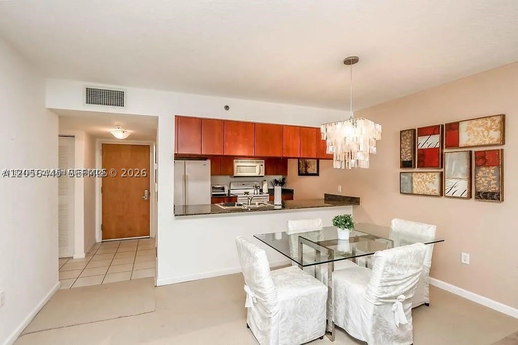 THE CLUB AT BRICKELL BAY - Residential