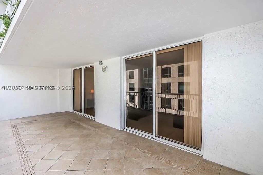 THE CLUB AT BRICKELL BAY - Residential