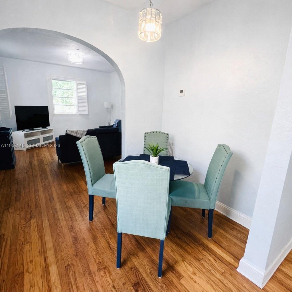 VILLA GATSBY CONDO - Residential