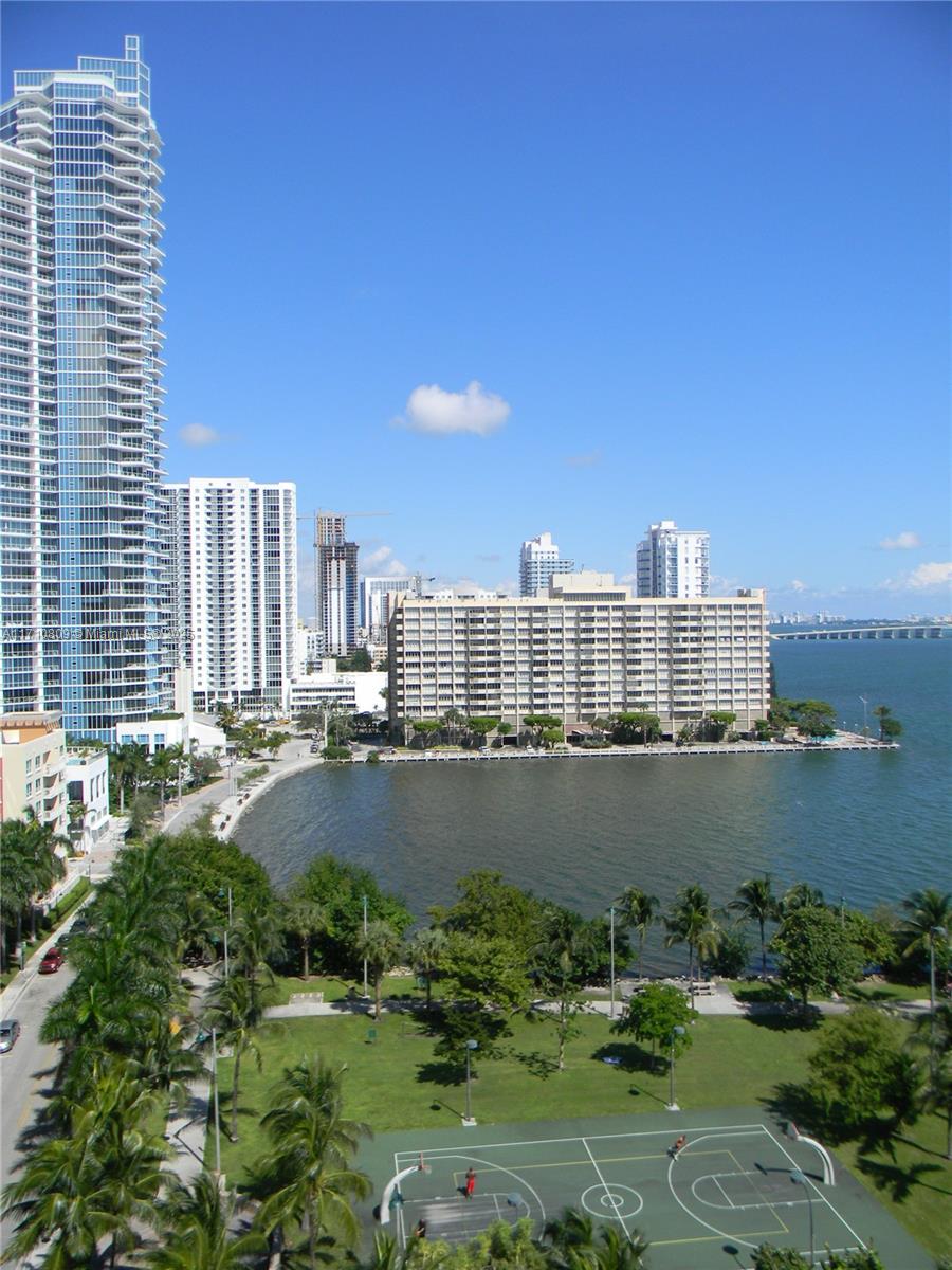 CITE CONDO - Residential Lease