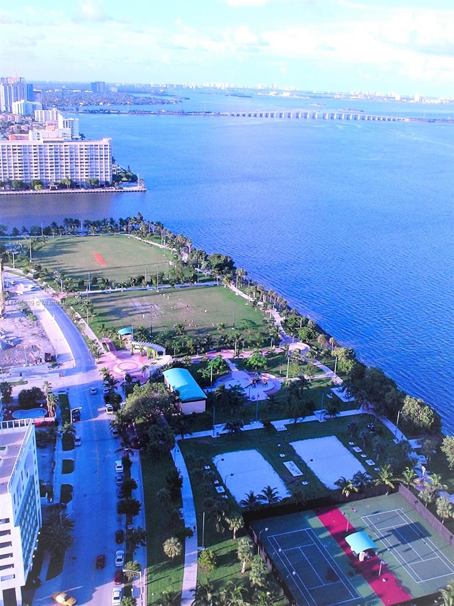 CITE CONDO - Residential Lease