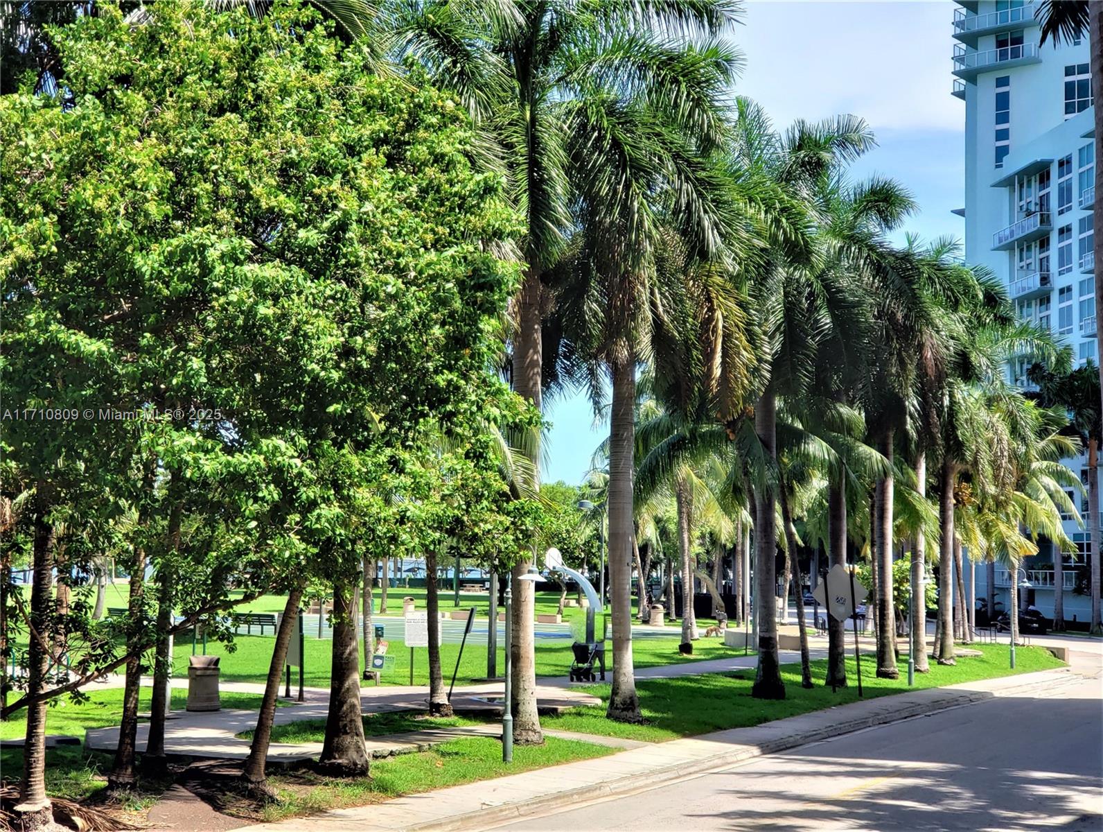 CITE CONDO - Residential Lease