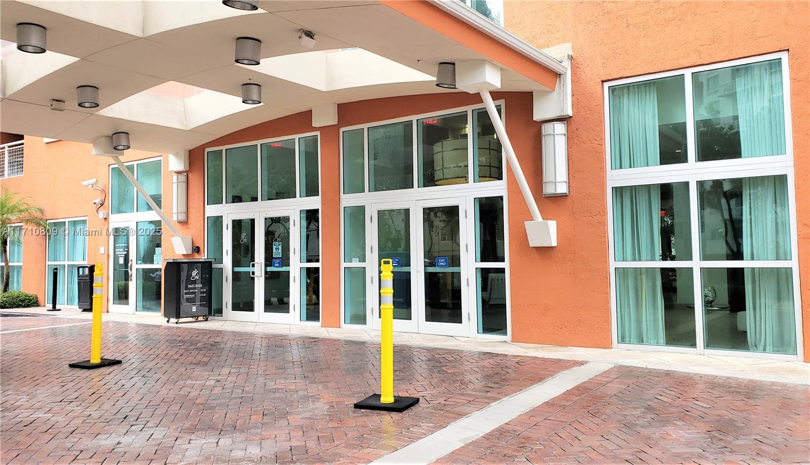 CITE CONDO - Residential Lease