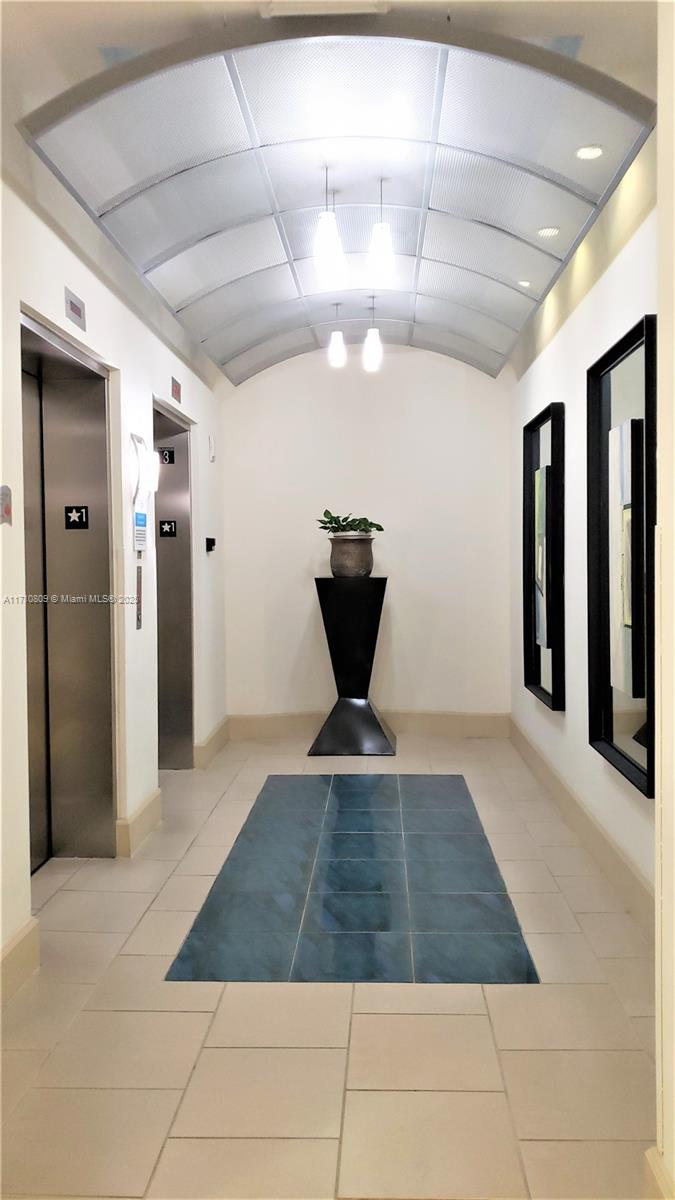 CITE CONDO - Residential Lease