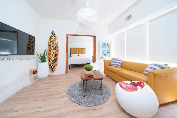 OCEAN BEACH FLA SUB - Residential Lease