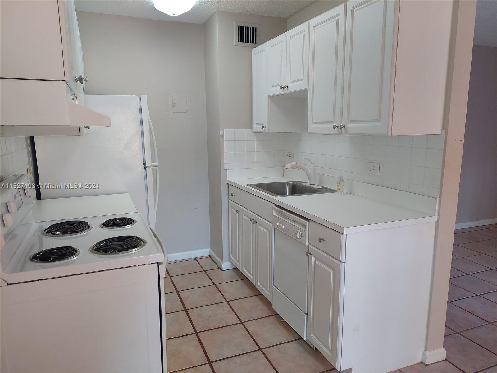 SEA BREEZE II CONDO - Residential