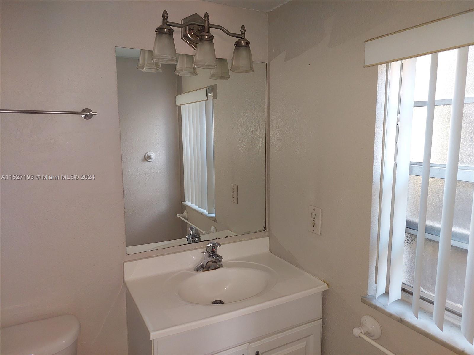SEA BREEZE II CONDO - Residential