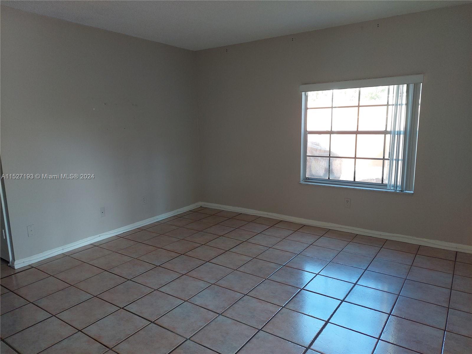 SEA BREEZE II CONDO - Residential