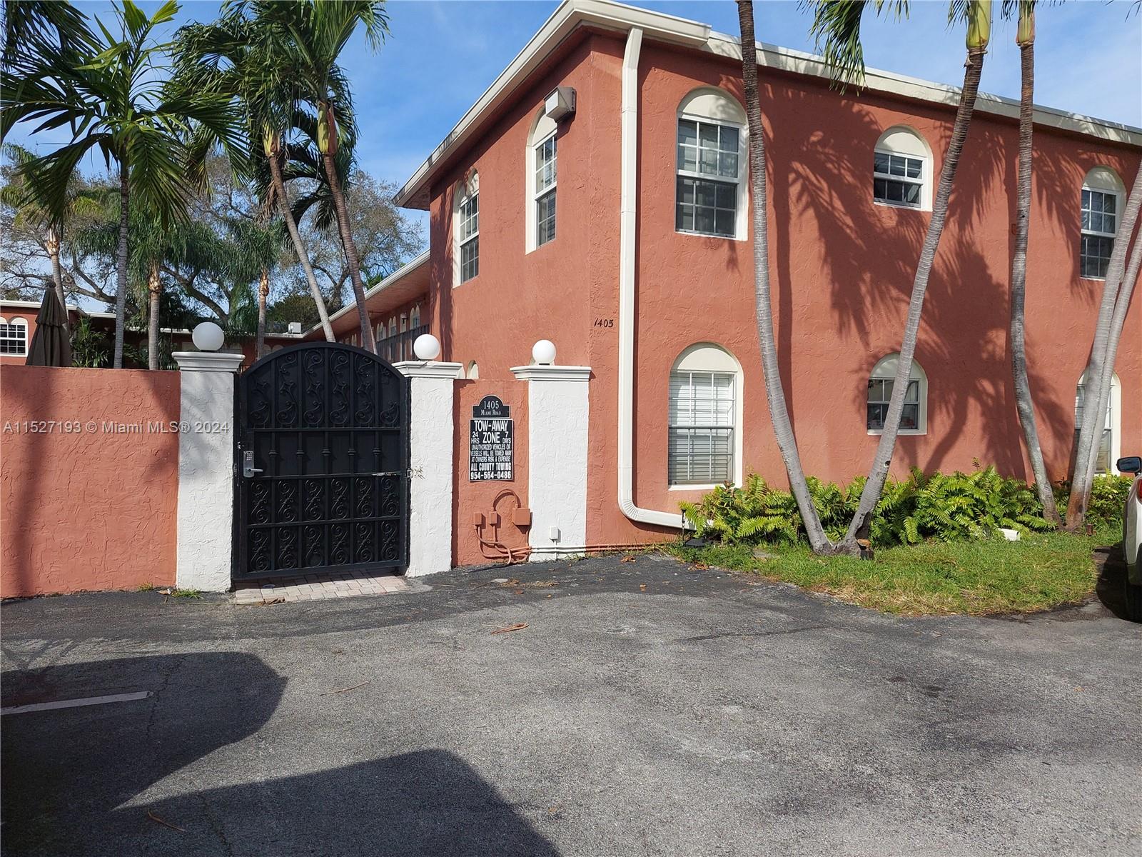 Rare opportunity.  Perfect for student or east side getaway.  Small 20 unit boutique gated complex.  1 bedroom 1 bath with walk in closet, 1st floor unit with easy access to your parking space. Tile floors though out. All units have view of courtyard pool and deck. Central air, corner unit with extra windows.  Laundry on premise.  And it can be rented immediately. East of US1, access to the port, minutes to the beach, shopping, the airport, major highways and downtown. Easy to show.