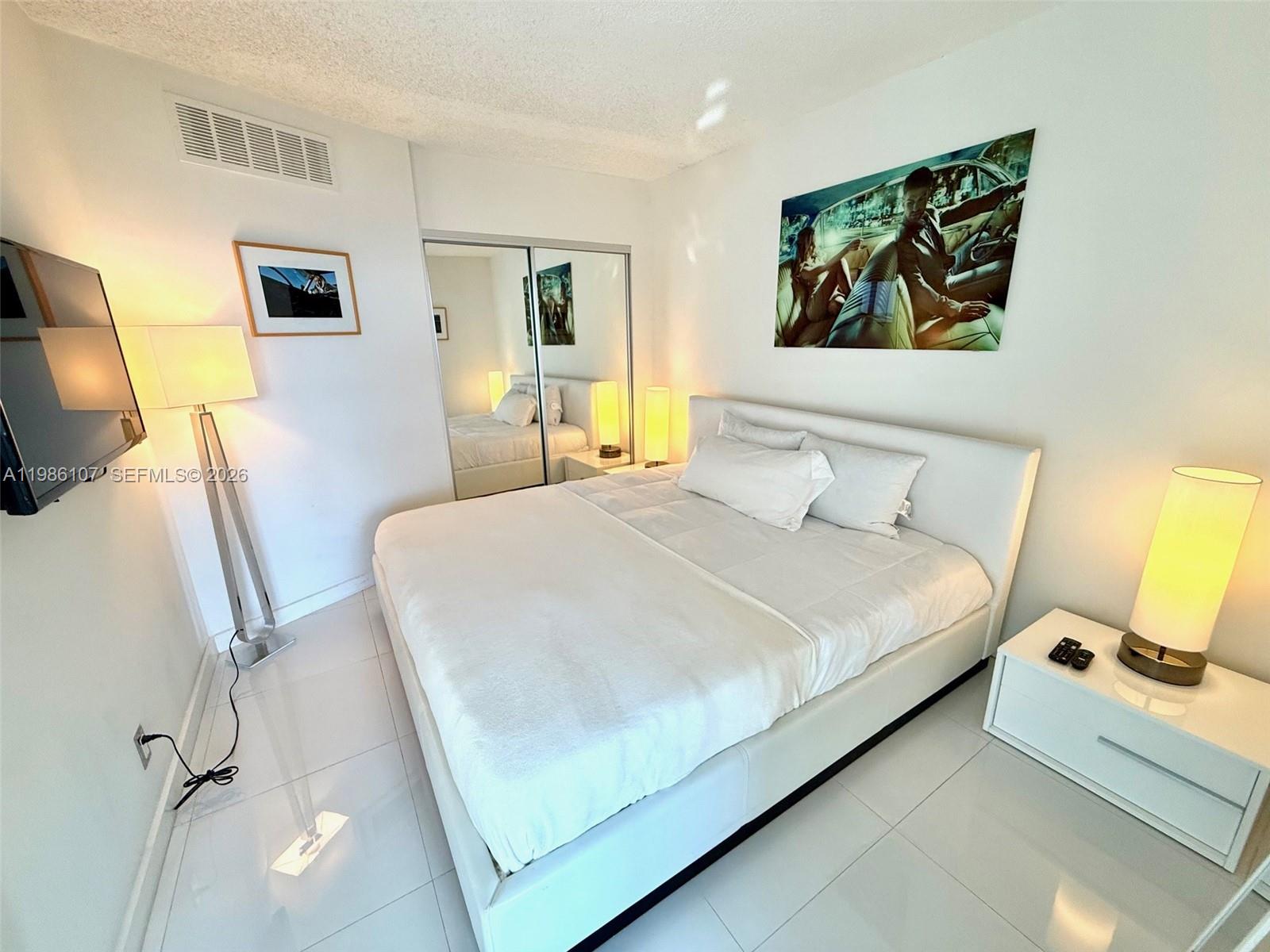 RONEY PALACE CONDO - Residential