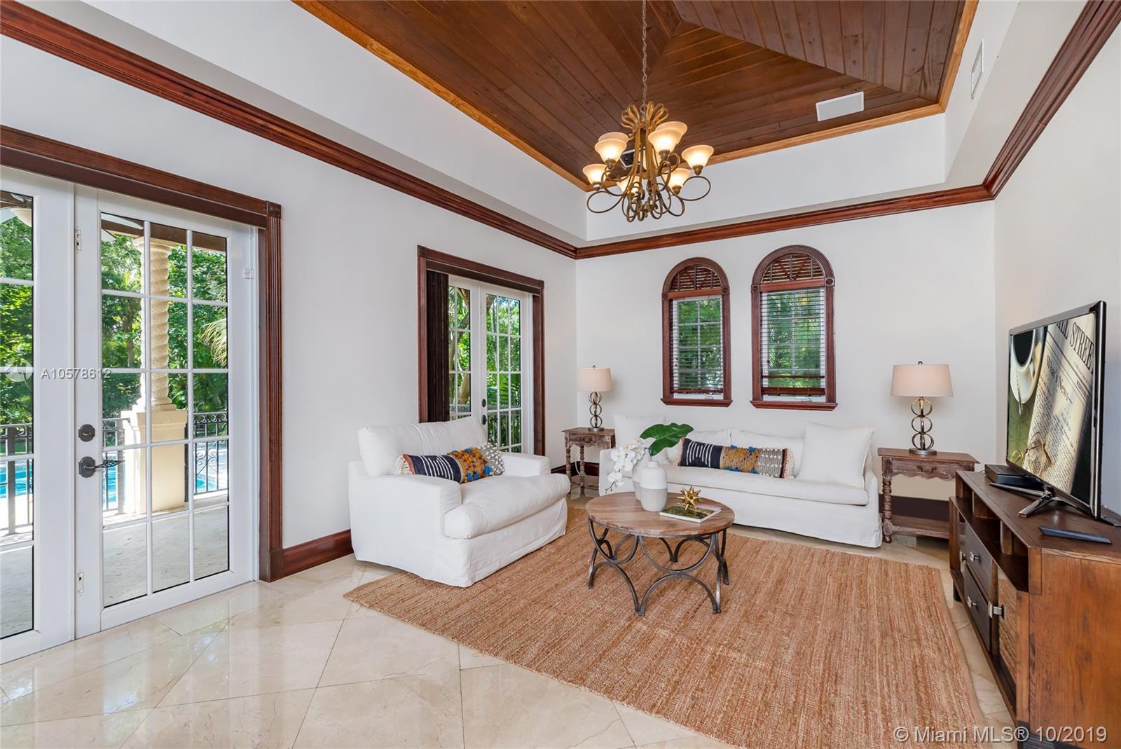 SNAPPER CREEK LAKES SUB - Residential