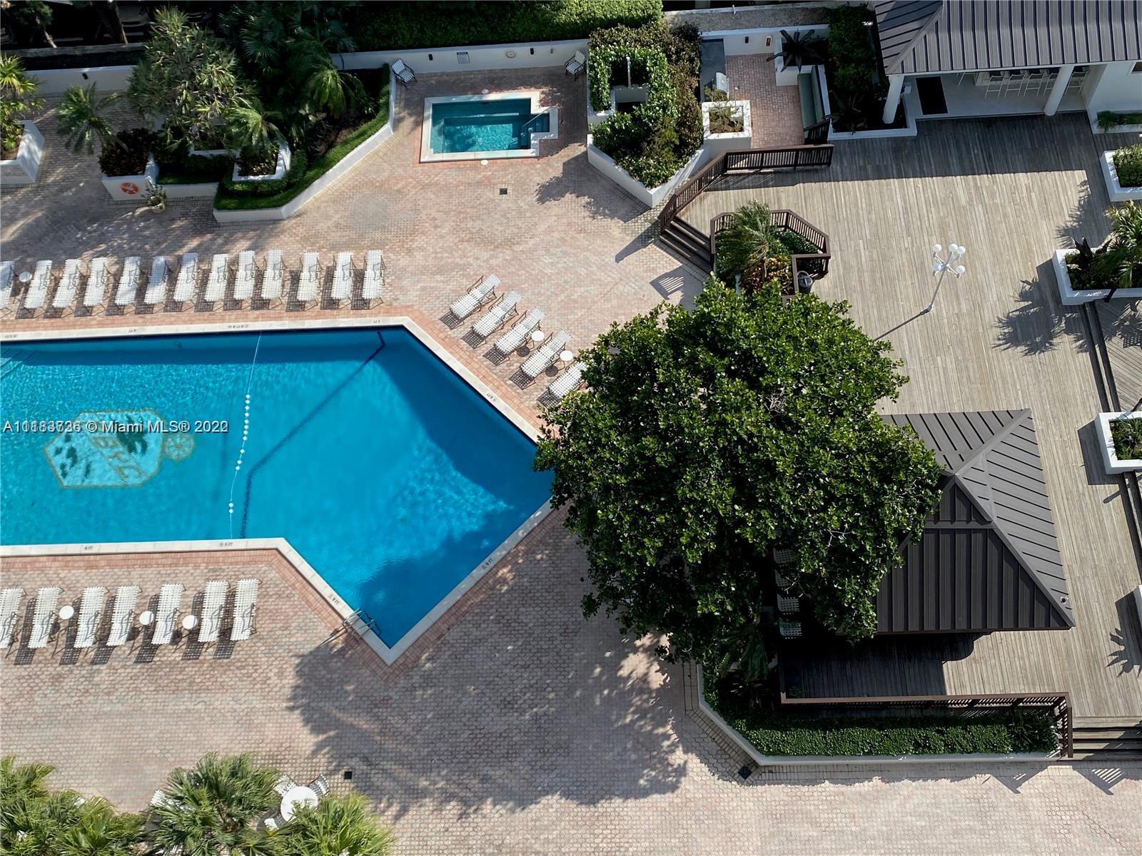 THE PALM BAY YACHT CLUB C - Residential