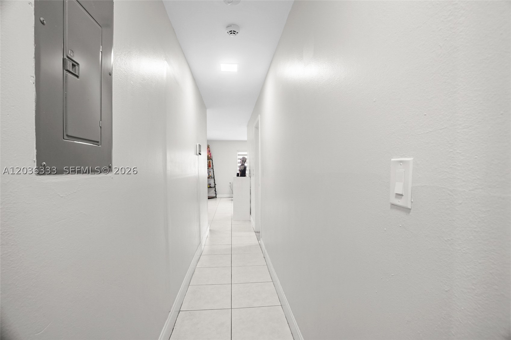 LAKES OF ACADIA UNIT 3 TH - Residential