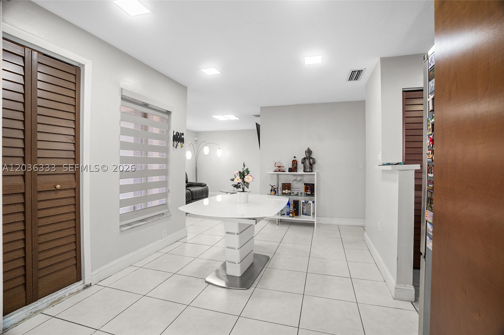 LAKES OF ACADIA UNIT 3 TH - Residential
