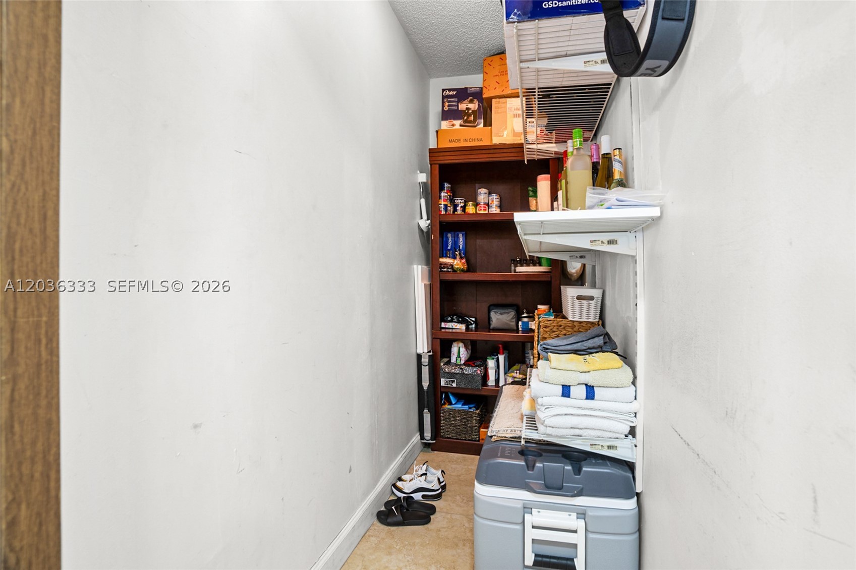 LAKES OF ACADIA UNIT 3 TH - Residential