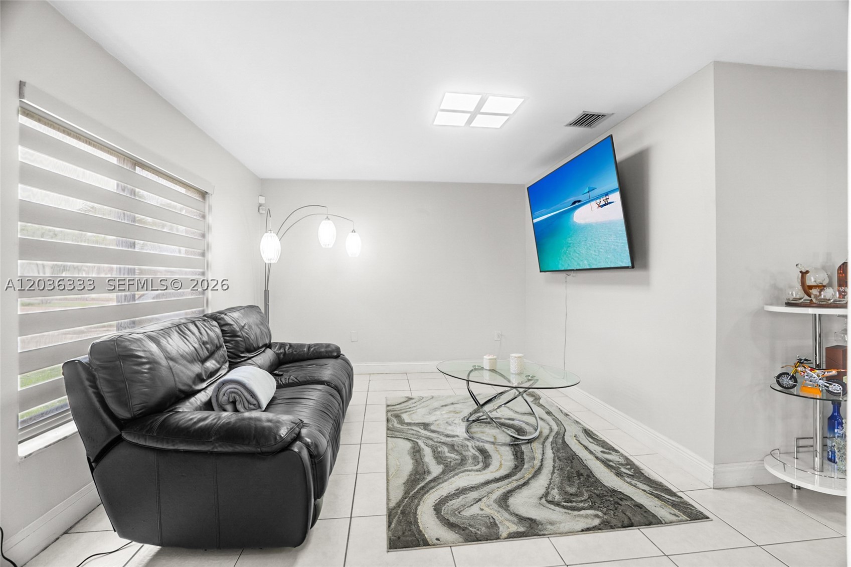 LAKES OF ACADIA UNIT 3 TH - Residential