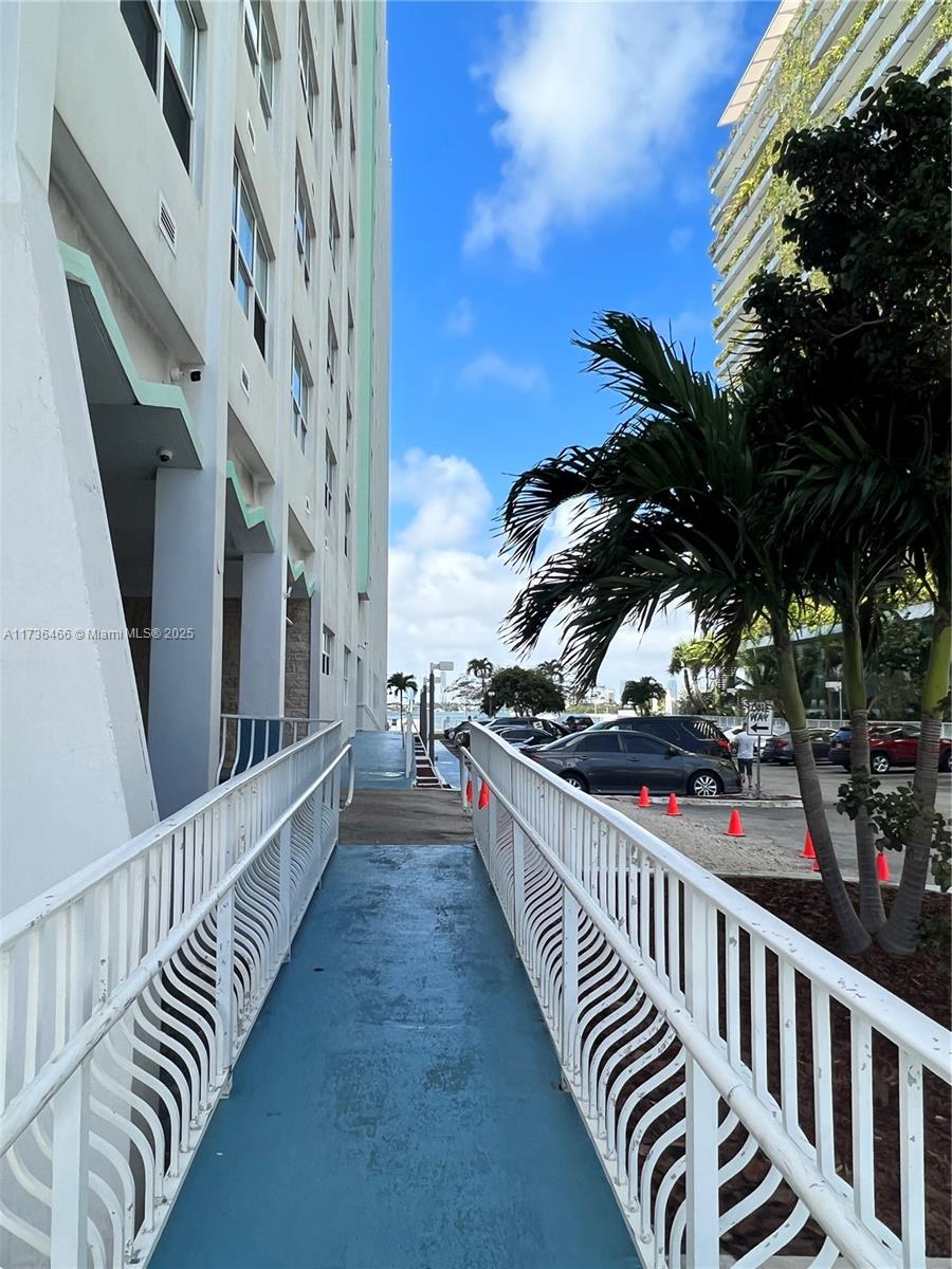 BAY GARDEN MANOR CONDO - Residential Lease