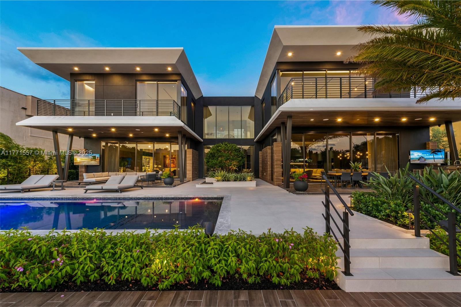 RIVIERA - Residential