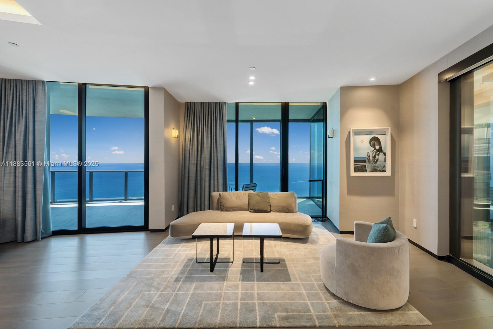 18555 COLLINS AVENUE COND - Residential