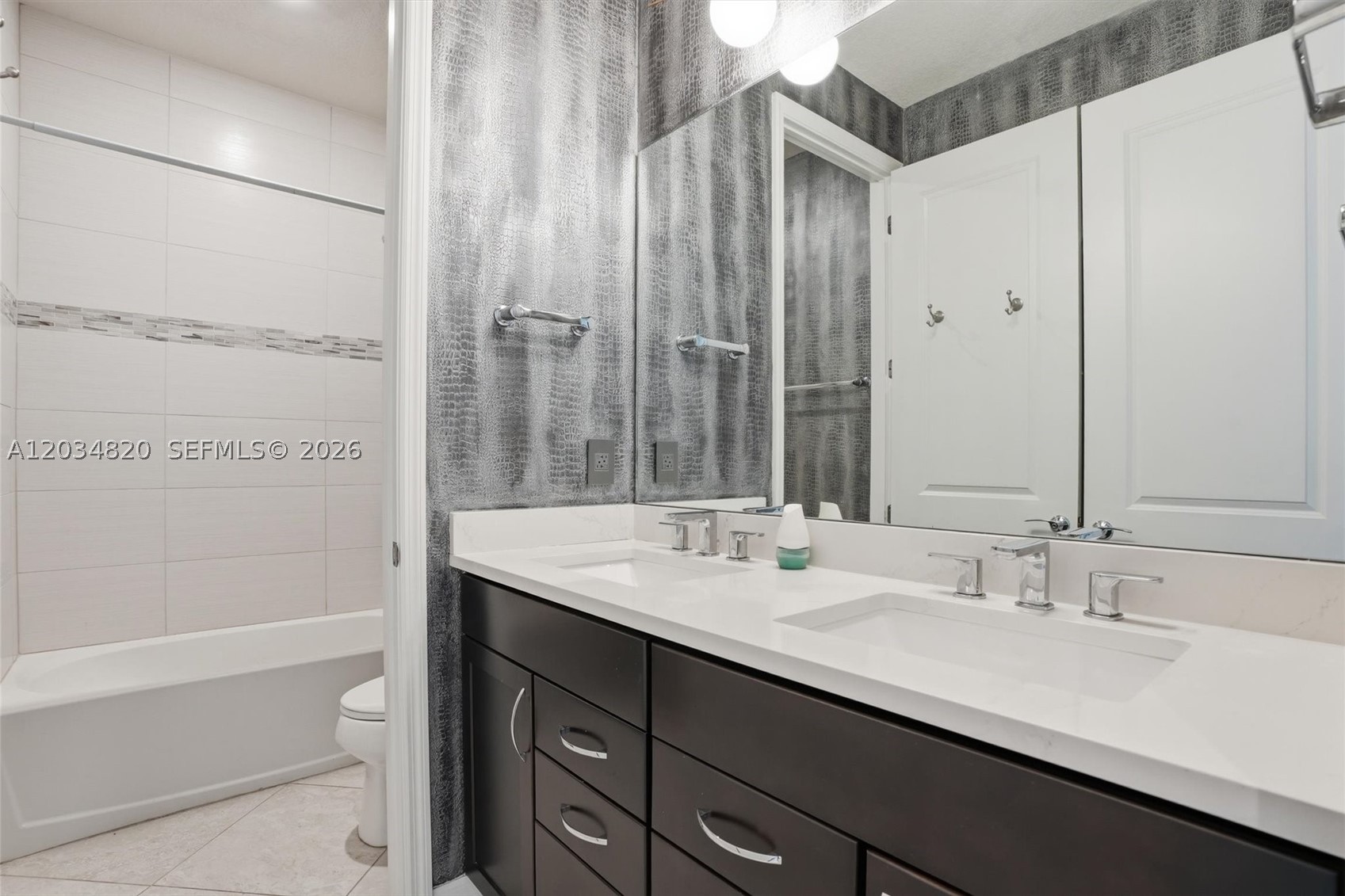 HILLCREST COUNTRY CLUB SO - Residential