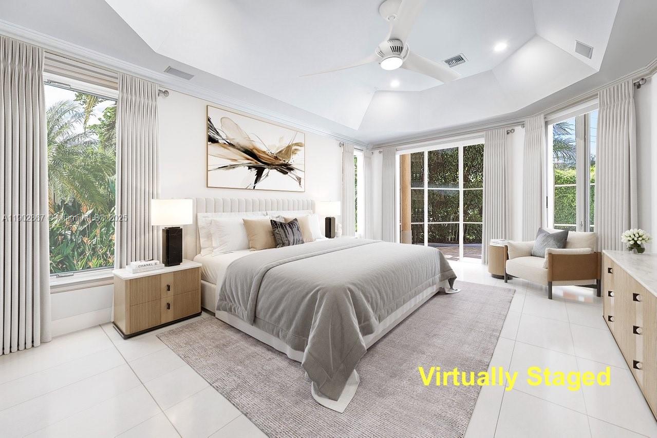 ADMIRALS COVE - Residential