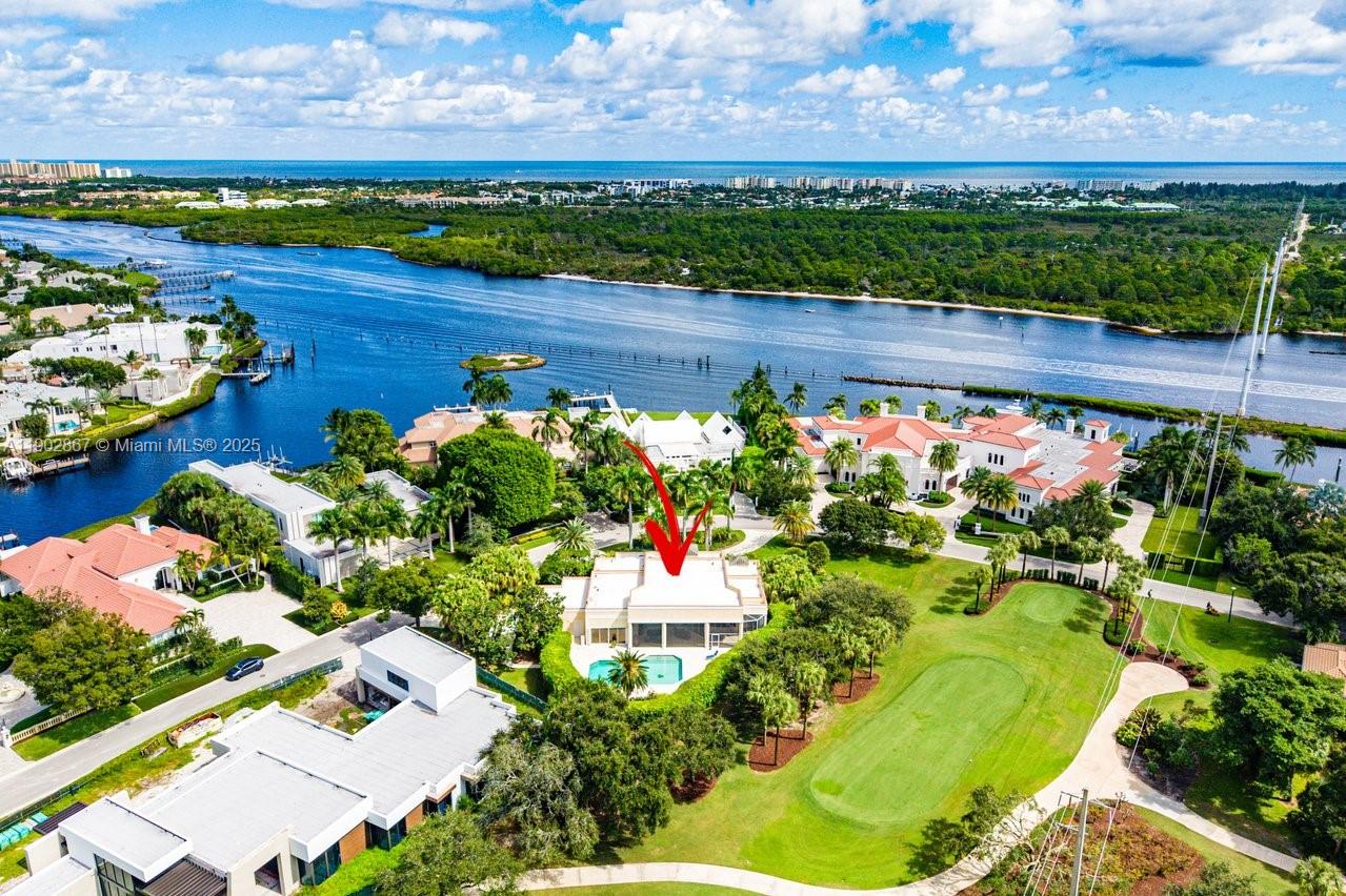 ADMIRALS COVE - Residential