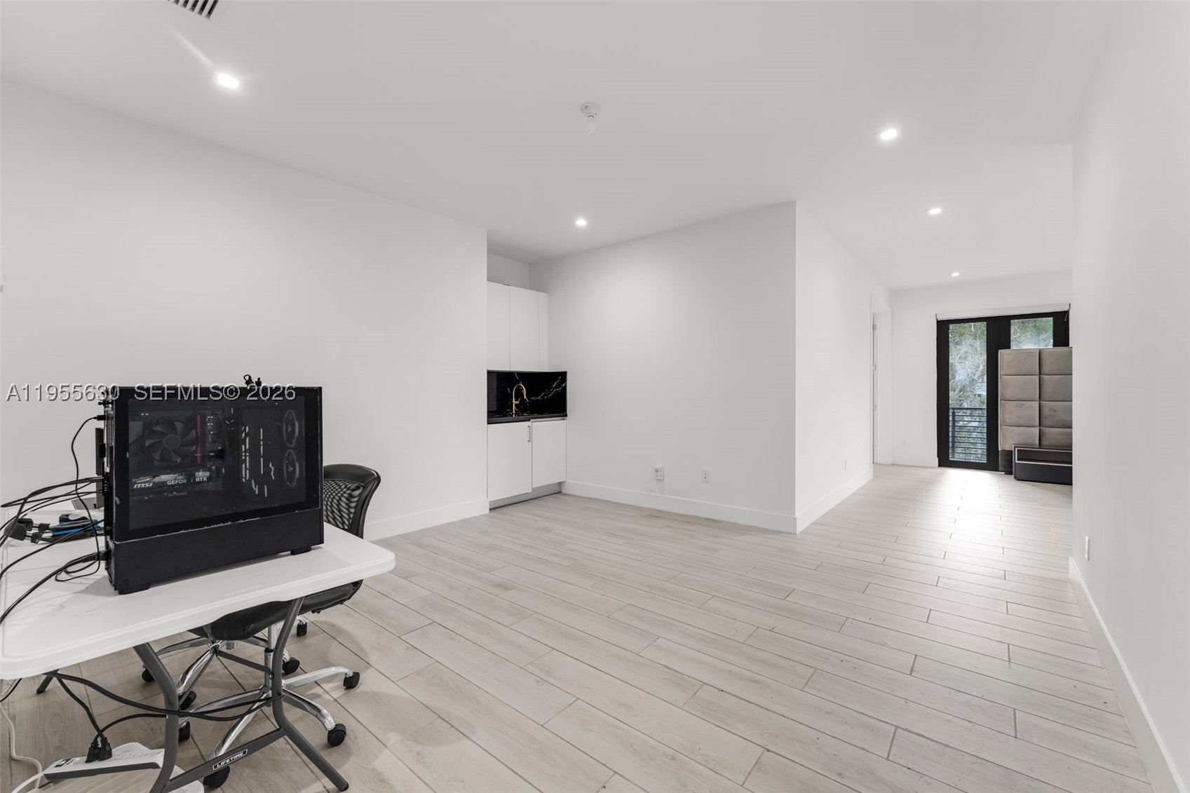 CIRCLE S ESTATES - Residential
