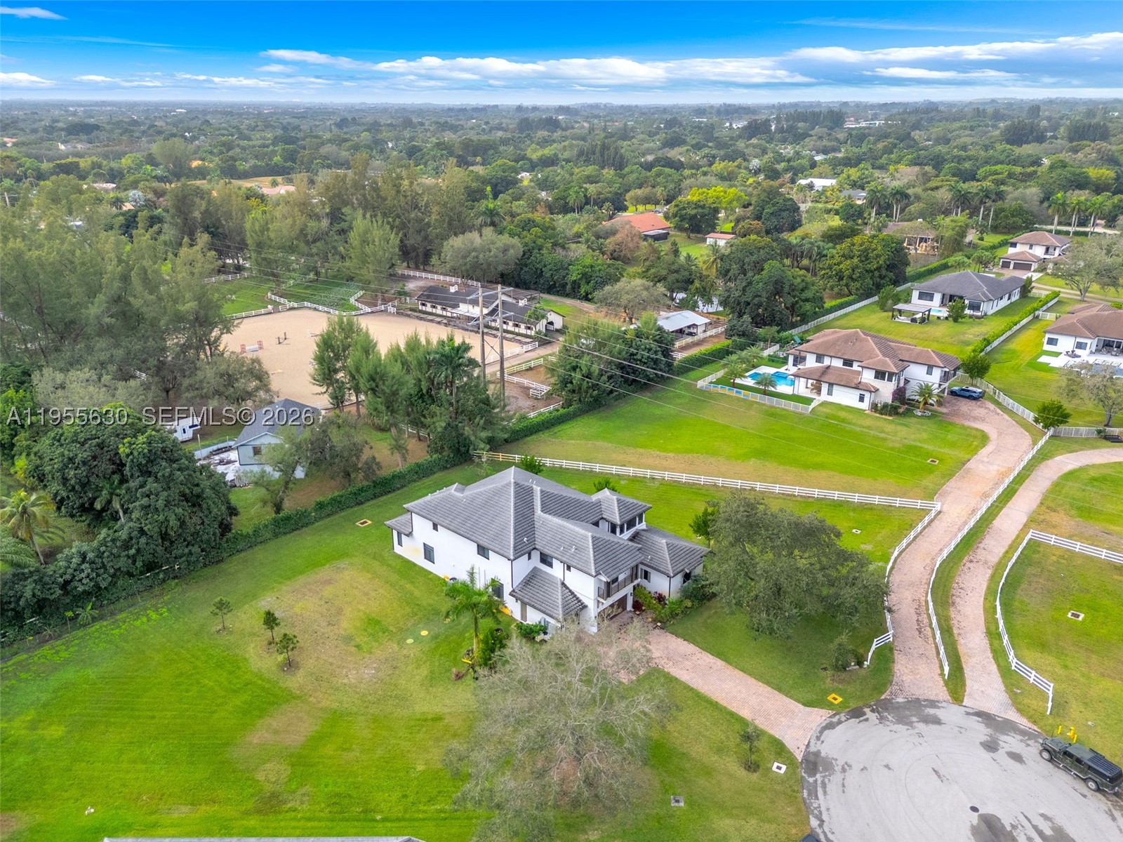 CIRCLE S ESTATES - Residential