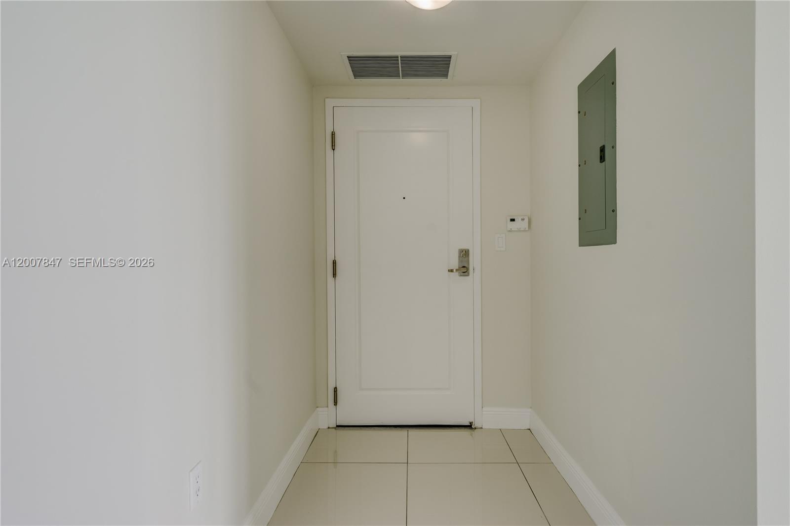 TERRAZAS RIVERPARK VILLAG - Residential
