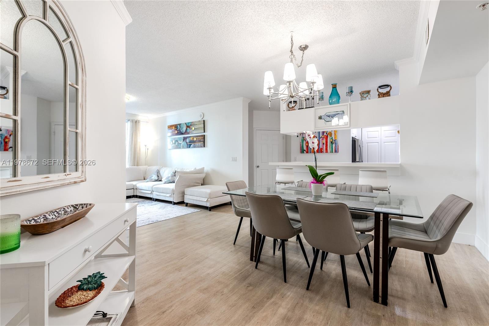 PORTO BELLAGIO CONDO - Residential