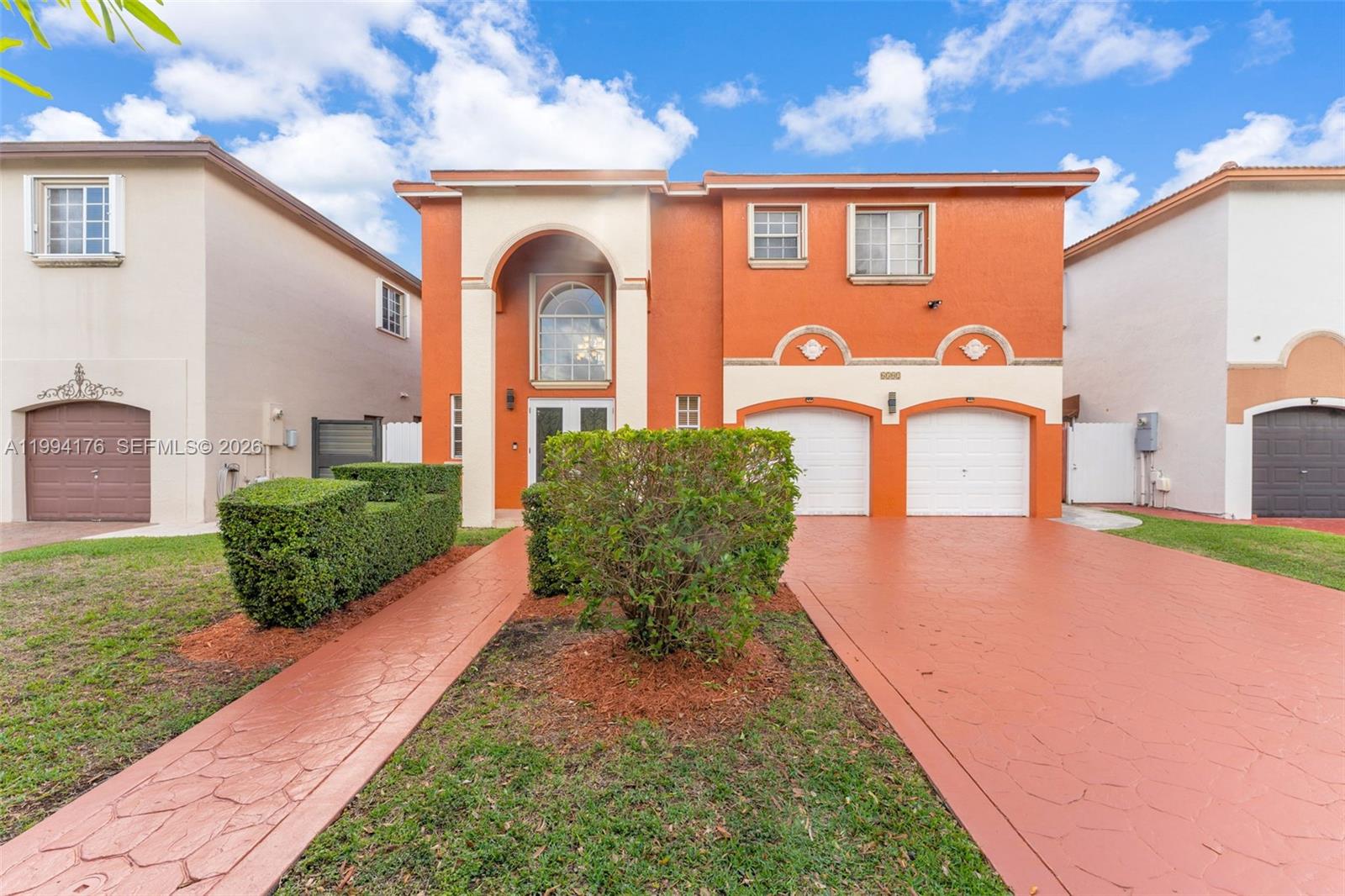 Let's start with no homeowner's association and continue with a secluded location with fewer than 12 homes in the whole community, which makes it very private, your own sanctuary. Then enjoy the backyard with no neighbors behind and lots of green space running freely thanks to an additional retention area with fruit trees and more. You must tour it to understand fully! 
Take pleasure in a wonderful balance of space and intimacy with 4 large bedrooms and 4 full bathrooms spanning nearly 3,000 square feet. Whether you're hosting a dinner or having a family reunion, the spacious living and family areas will totally accommodate family members and guests and are completely separated. This home is in great condition. You will enjoy everything it has to offer. It truly delivers!