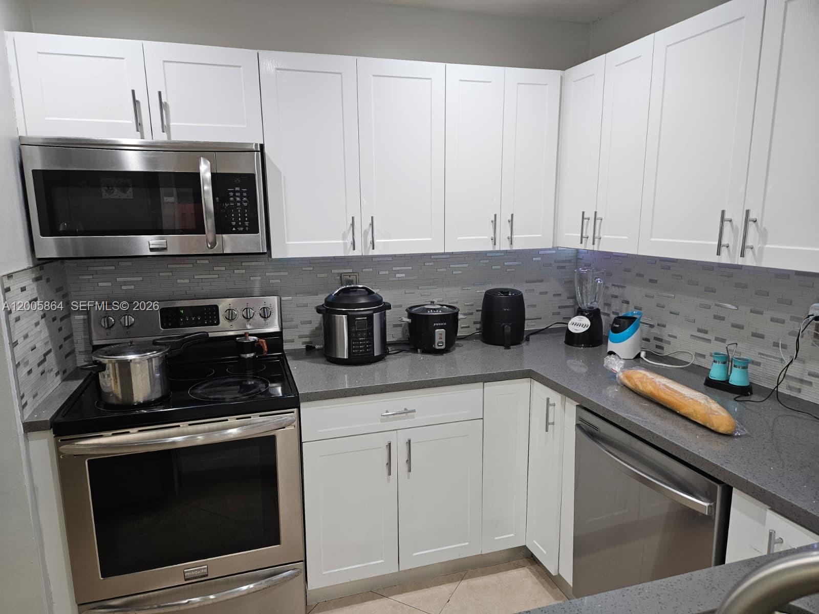 WOODSTOCK TOWNHOMES SEC 1 - Residential