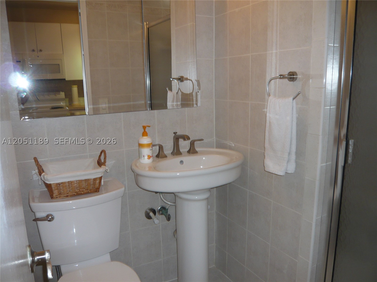 OCEAN GRANDE BEACH CLUB C - Residential Lease