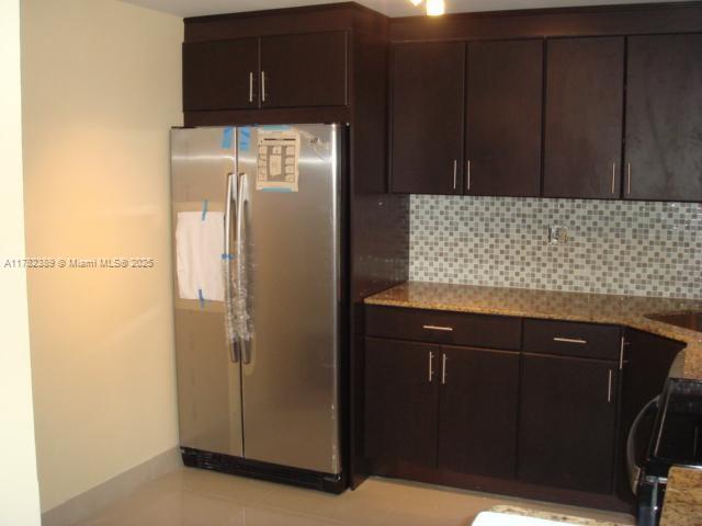 COMMODORE PLAZA CONDO - Residential