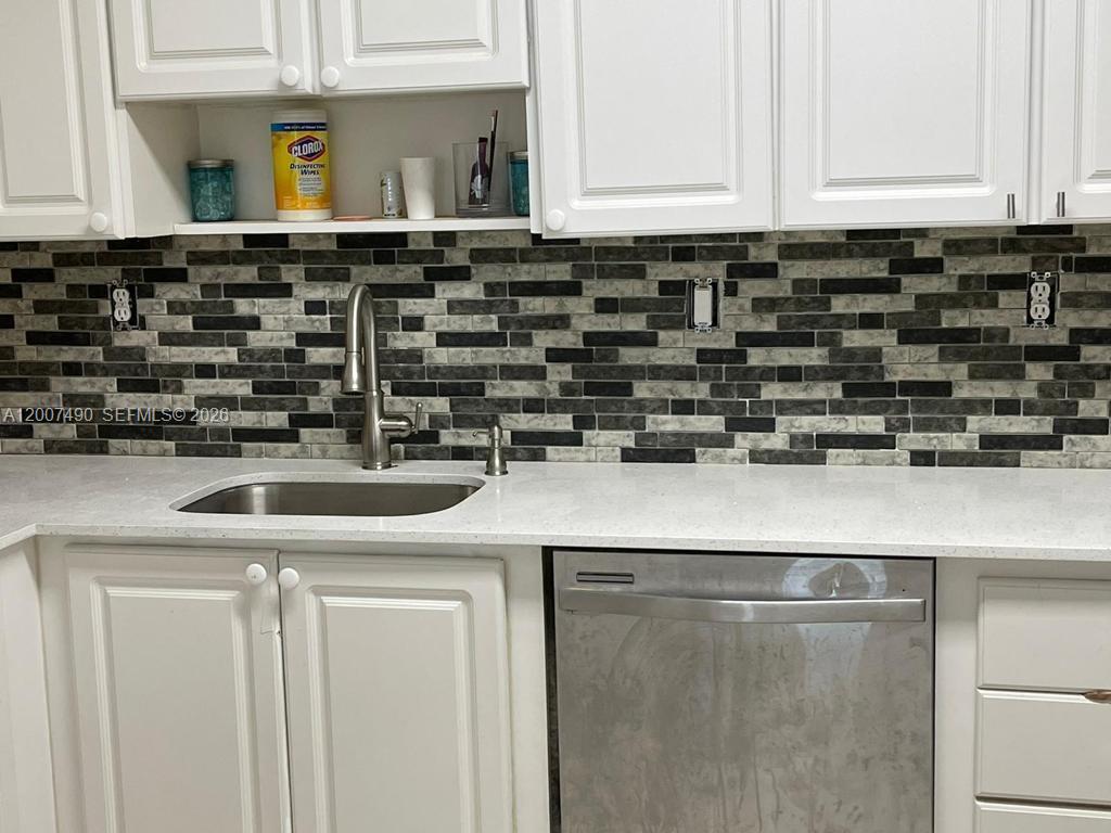 OCEANVIEW BUILDING B COND - Residential