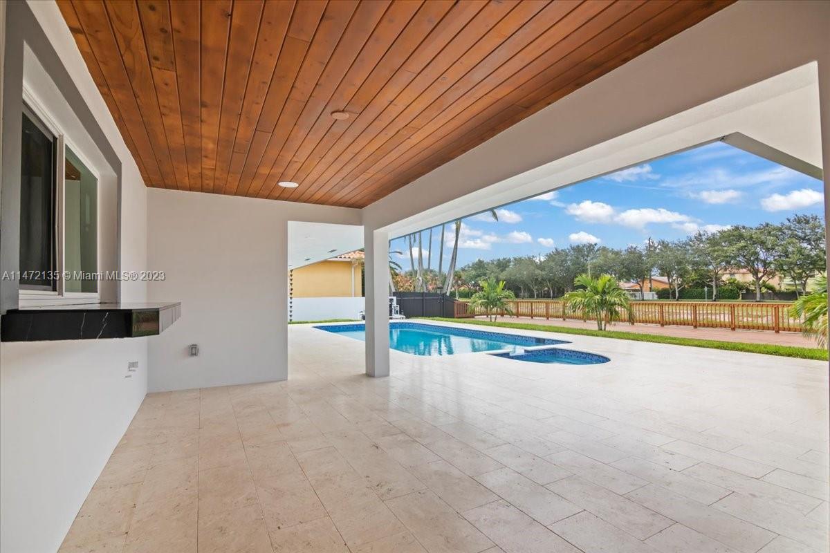 NORTH LINKS COUNTRY CLUB - Residential