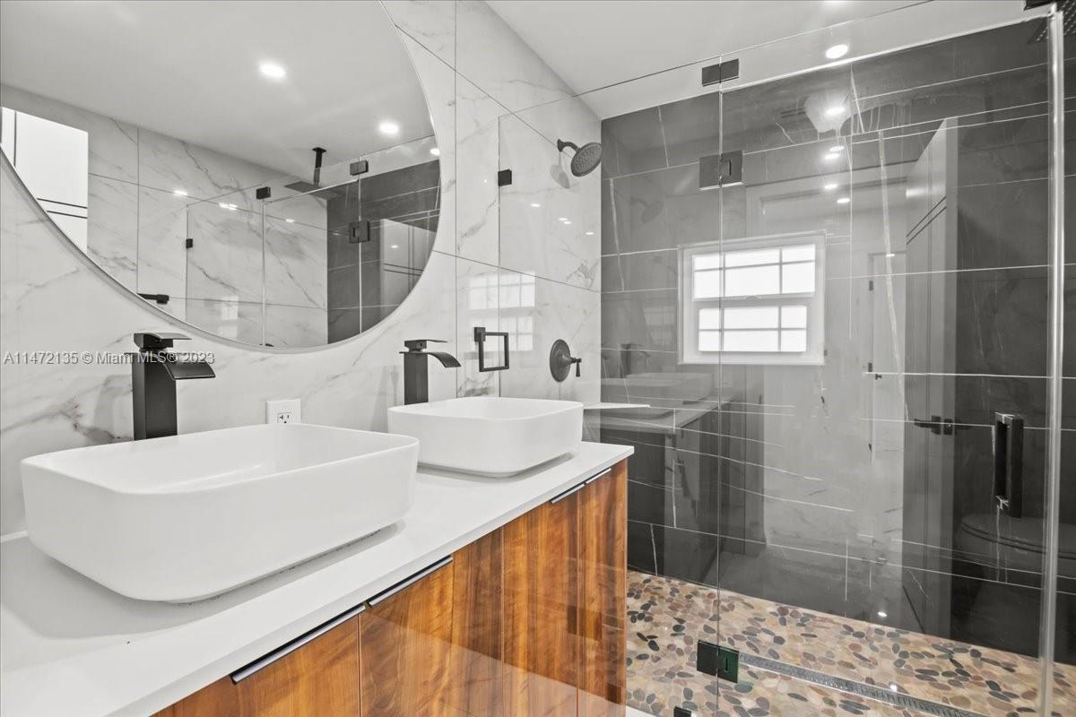 NORTH LINKS COUNTRY CLUB - Residential