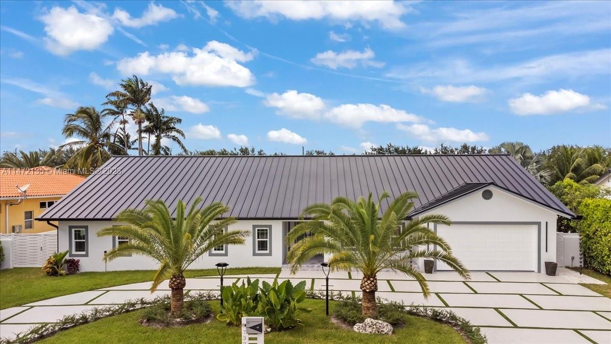 NORTH LINKS COUNTRY CLUB - Residential