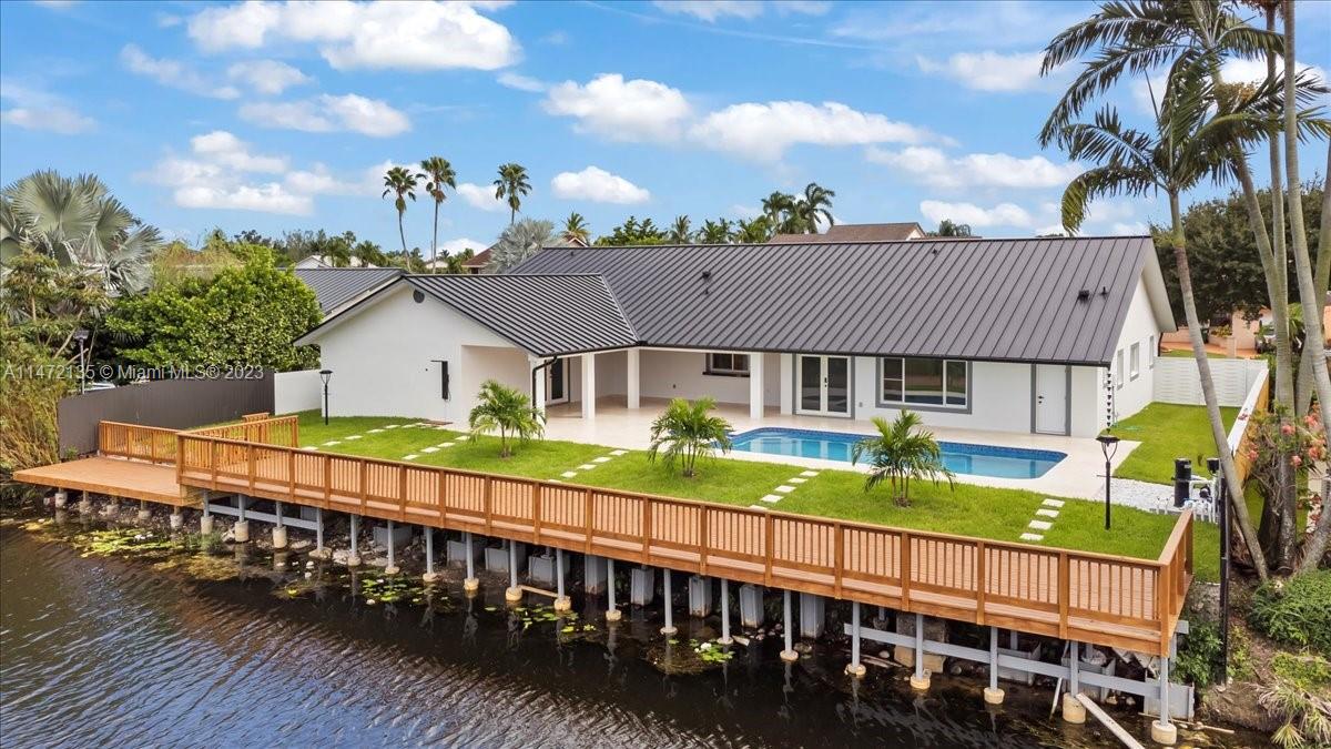 NORTH LINKS COUNTRY CLUB - Residential