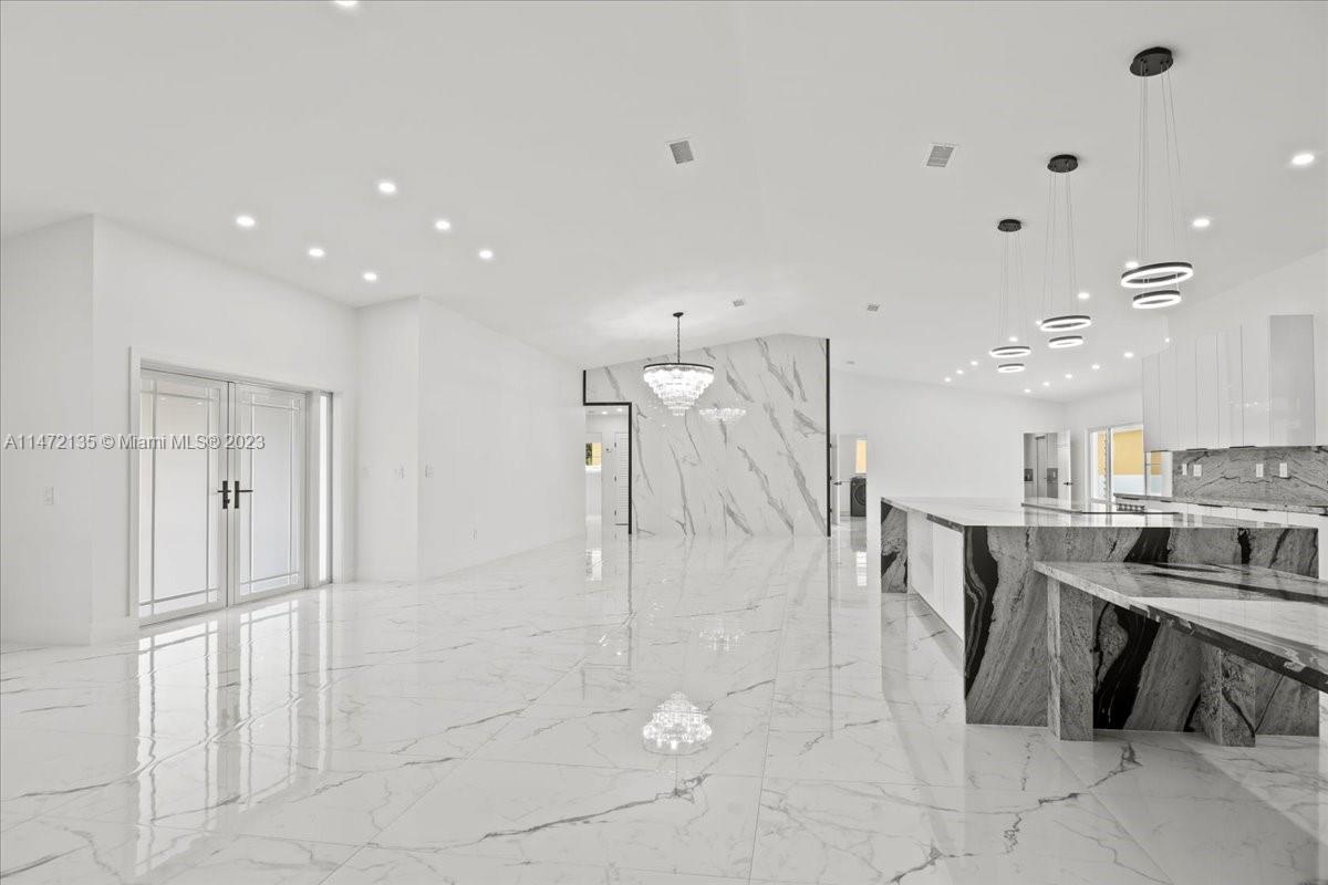NORTH LINKS COUNTRY CLUB - Residential