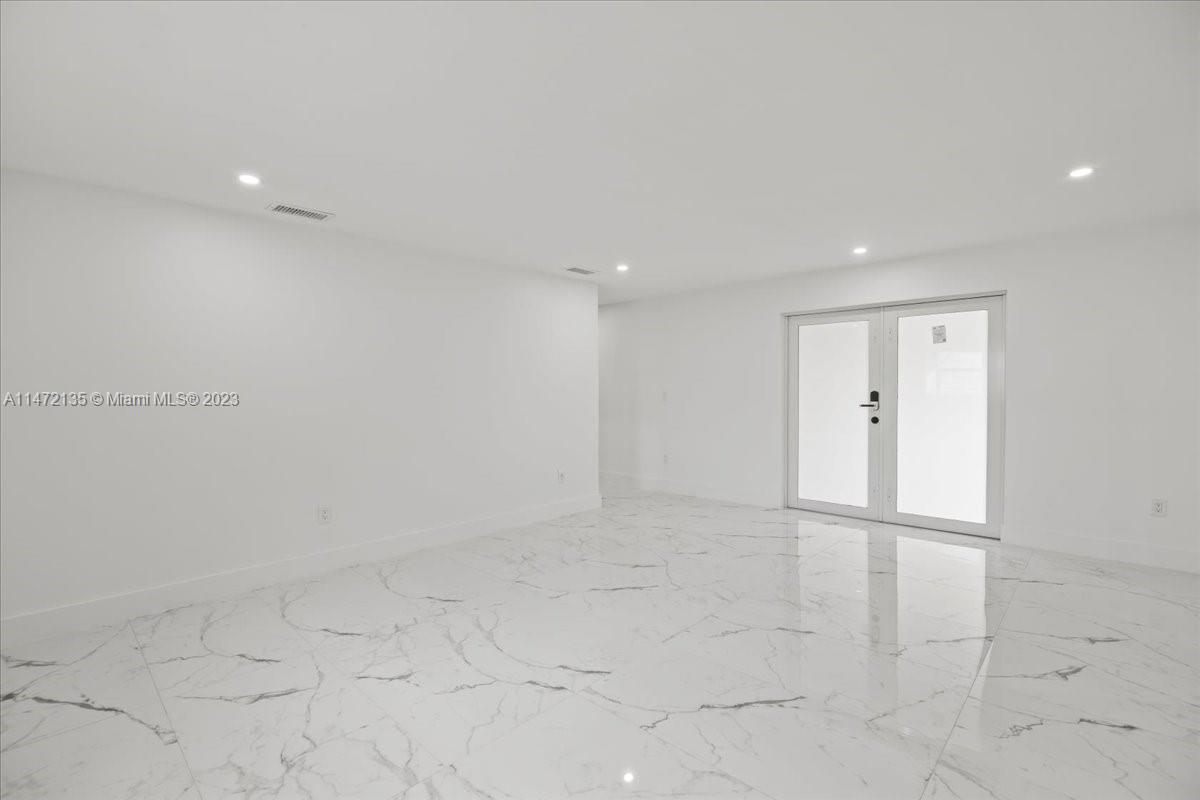 NORTH LINKS COUNTRY CLUB - Residential