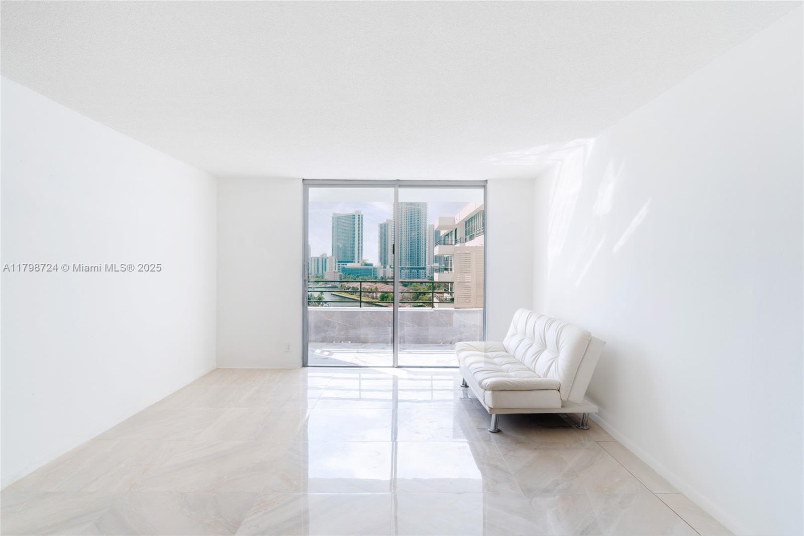 OLYMPUS CONDO PHASE - Residential